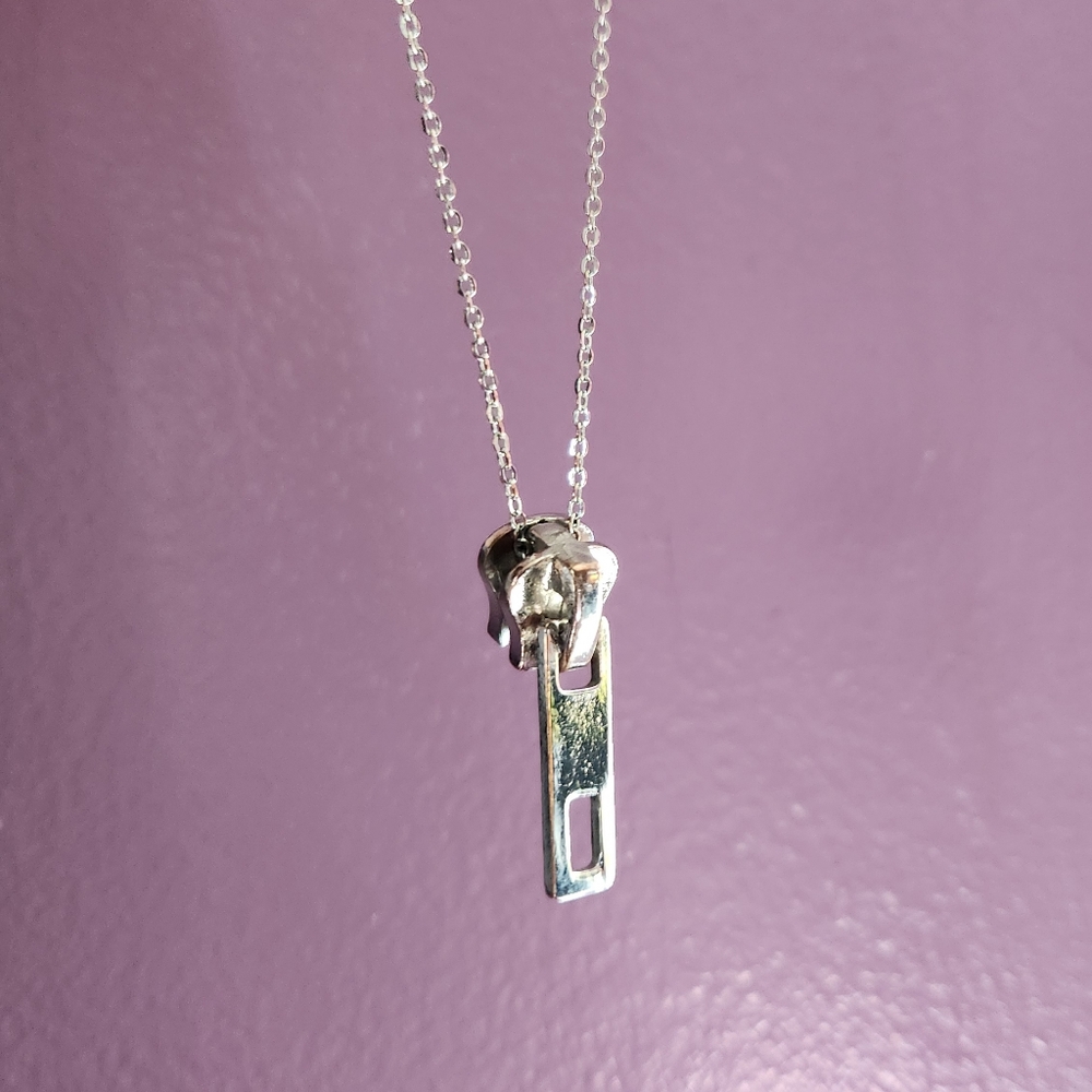 Silver zipper necklace